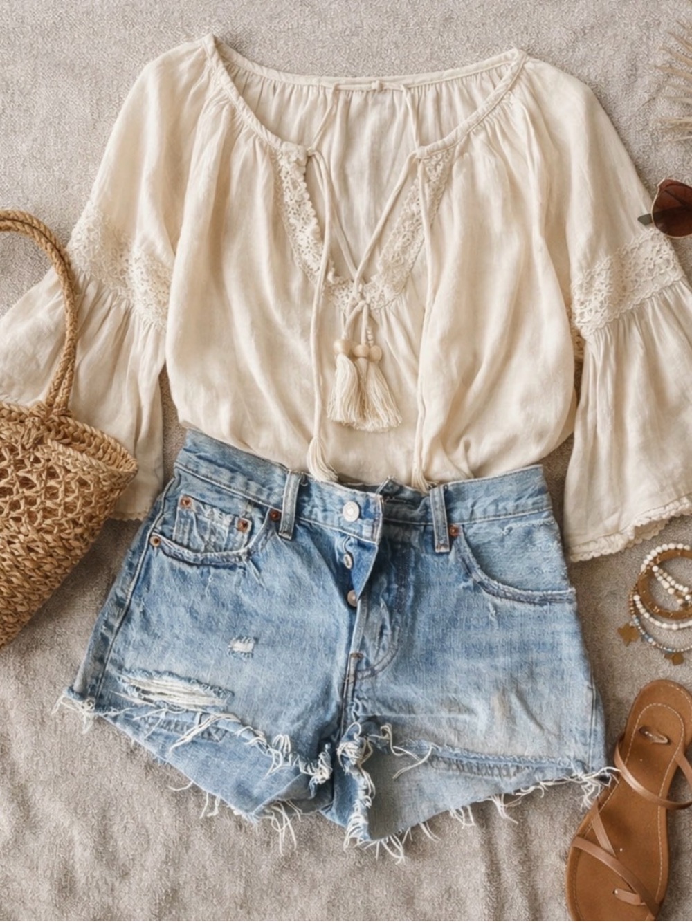 Levi’s short cut off shorts